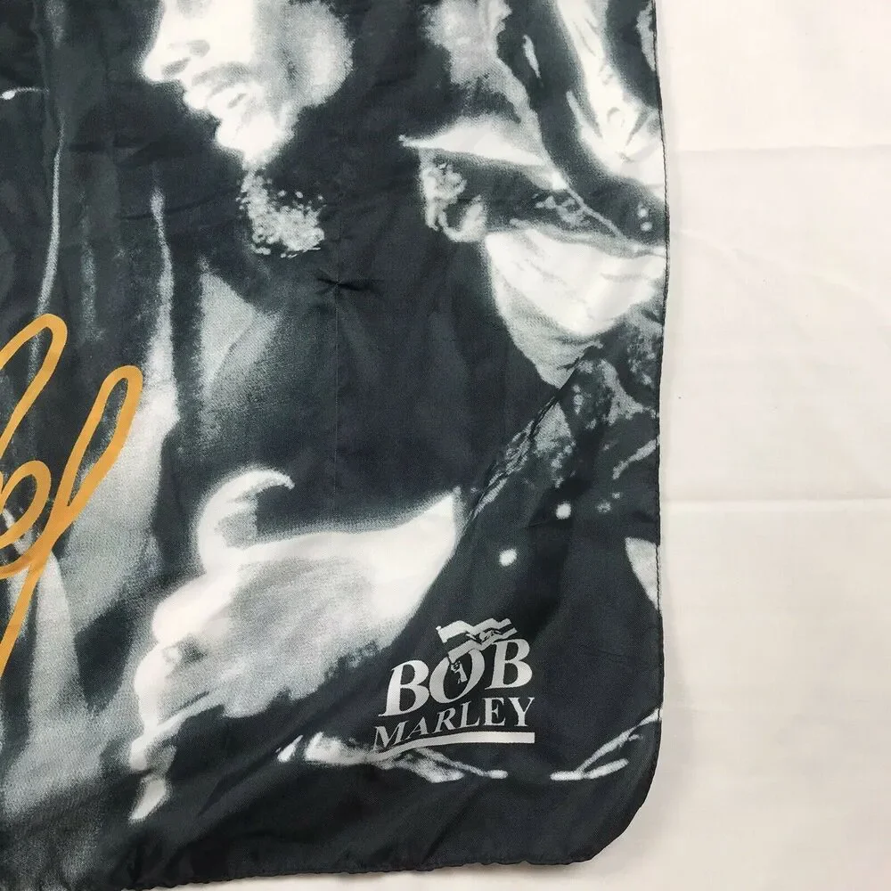 Vintage BOB MARLEY Preowned. 2005 TEXTILE‎ POSTER FLAG reggae